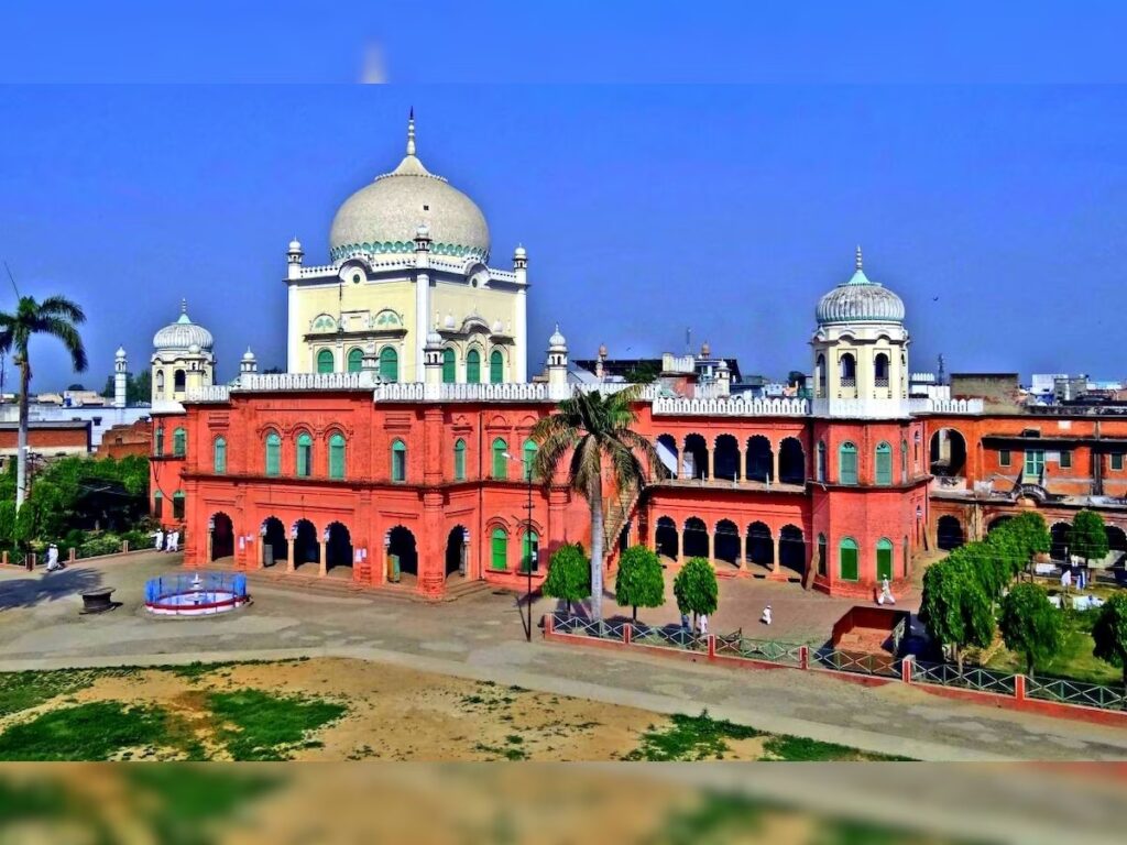 Mufti Muhammad Zafeeruddin Miftahi (1926-2011) Ex-Mufti: Darul Uloom Deoband
