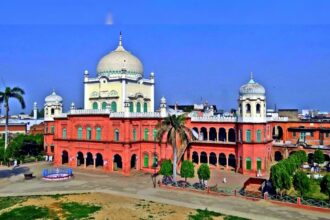 Mufti Muhammad Zafeeruddin Miftahi (1926-2011) Ex-Mufti: Darul Uloom Deoband