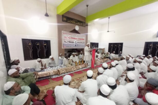 Jamiul-Uloom, Balapur, Akola Organized First Elocution Competition