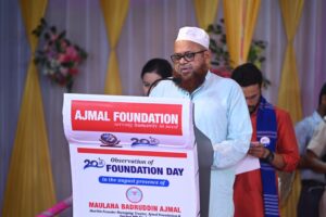 Mr. Sirajuddin Ajmal, MLA and Managing Trustee of Ajmal Foundation, presented keynote address. 